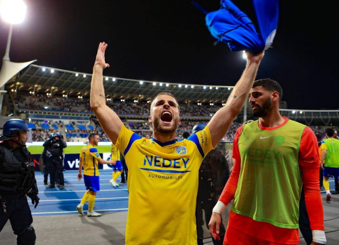 菲尼克斯太阳迎法甲关键赛，赛前内部沟通，引发热议，资深球员宣示担当的简单介绍-开云体育